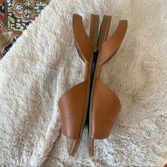 Tan Sandals - Picture 3 of 6